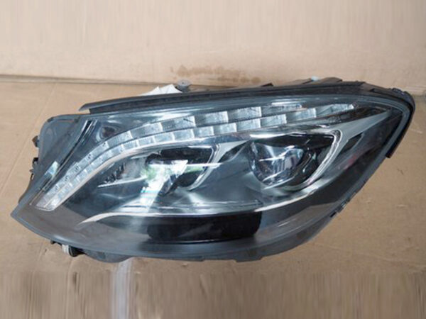 MERCEDES BENZ W222 S63AMG 2017 HEADLAMPS