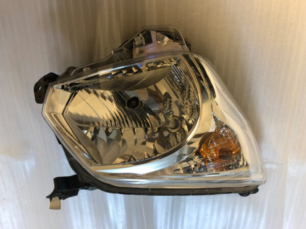 Suzuki Spacia MK42 Head light