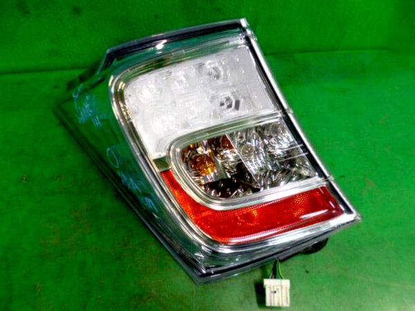 Honda Freed Taillight