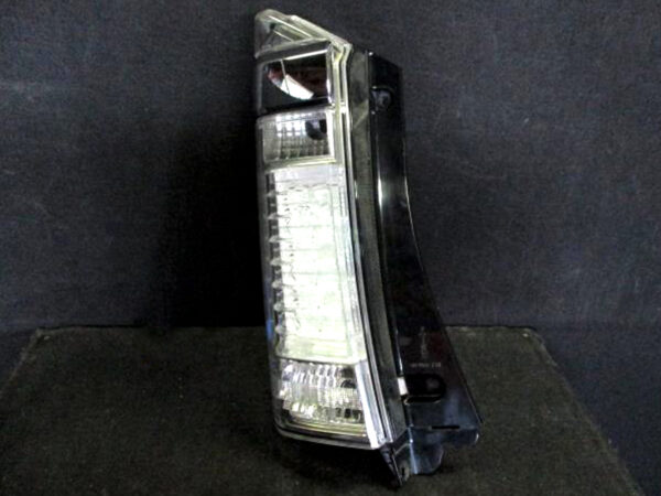 Honda N-BOX Taillight