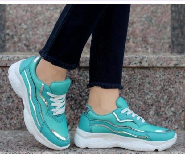 Women Fashionable Branded Shoes