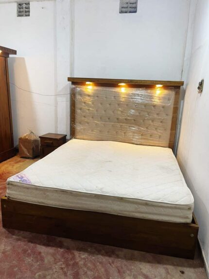 TEAK WOOD CUSHION DESIGN BED - 72x78