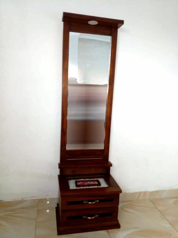 Dressing Wood Table