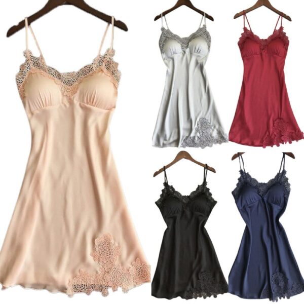 Women's Sleeveless Lace Printed Nightdress