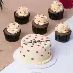 Sweet Love - Chocolate Bento Cake With Cupcakes