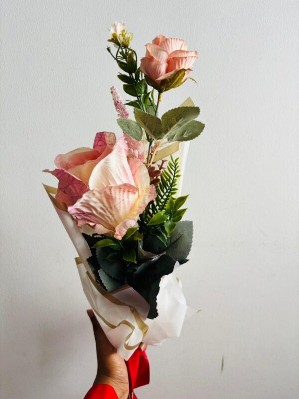 Artificial pink roses