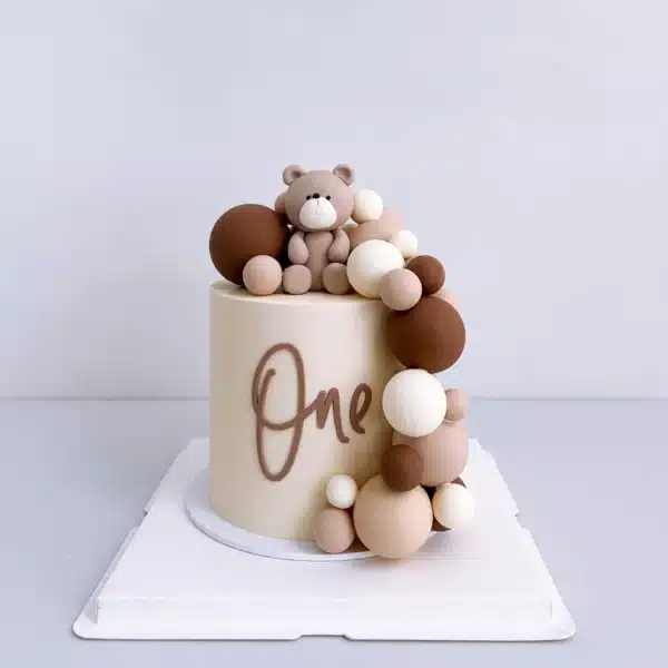 Teddy bear cake