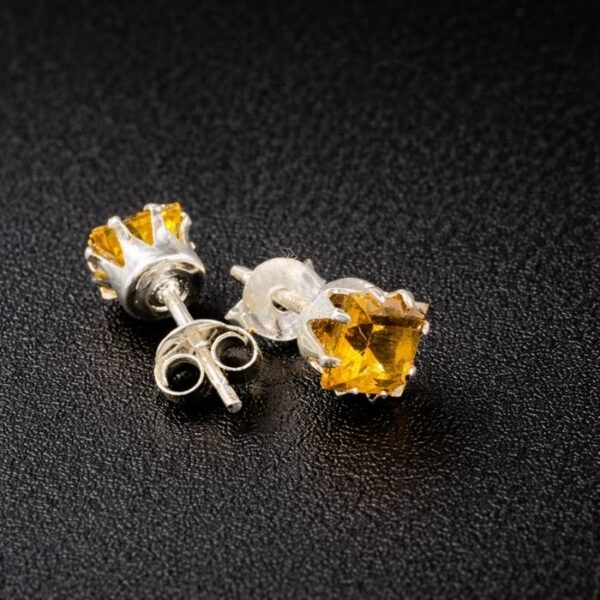 925 Silver Citrine Stone Mounted Womens Stud Earring - jewello - Earrings and Piercing