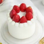 Velvety Strawberry Delight Cake - 500g