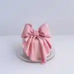 Pink bow cake - Image 3